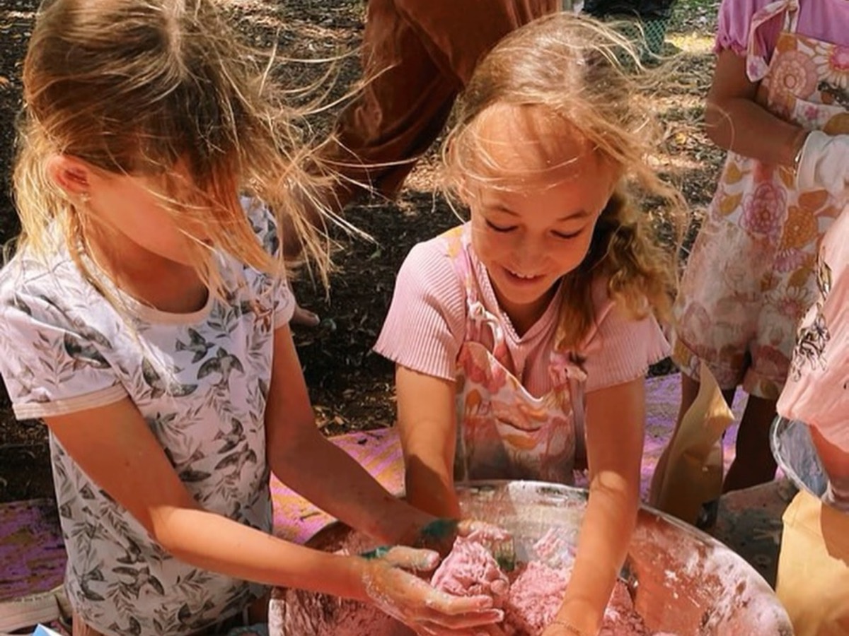 Messy Play: Vehicles & Transport